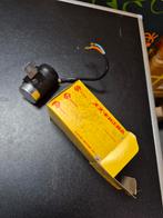 Suzuki gt250, 380, 500, 550, 750 enz richtingaanwijzer relai, Motoren, Ophalen of Verzenden