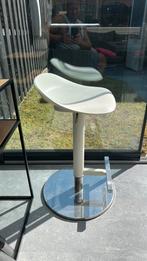 Te koop Ikea bar stoel, Wit, Bar stoel, Ophalen of Verzenden, Zo goed als nieuw