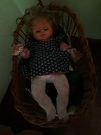 wiegje met pop, Ophalen of Verzenden, Gebruikt, Babypop