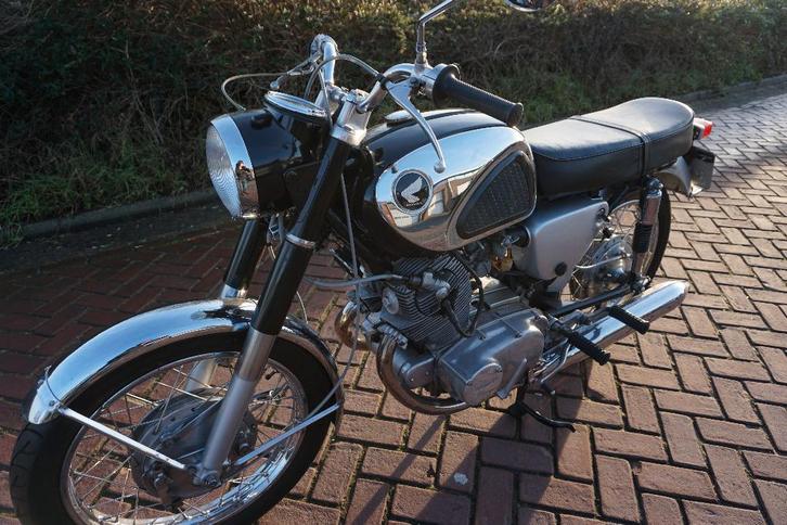 Supermooie !!! NL Honda CB 72 250 cc b.j. 1966, Motoren, Motoren | Oldtimers, Overig, 2 cilinders, Ophalen