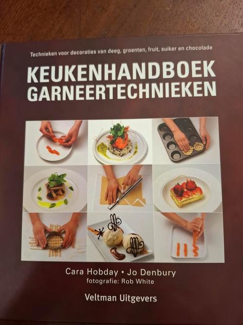 Cara Hobday - Keukenhandboek garneertechnieken, Boeken, Kookboeken, Nieuw, Ophalen of Verzenden