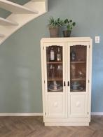 Vitrinekast vintage kastje 150 cm hoog, Ophalen, 100 tot 150 cm, Zo goed als nieuw, 150 tot 200 cm