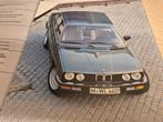 1982 Nederlands E28 BMW 5 serie folder óók de 528i AUTOMAAT, Ophalen of Verzenden, Zo goed als nieuw, BMW