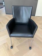eettafel stoelen, 4 stuks, zwart leer, leder, wielen, Huis en Inrichting, Stoelen, Ophalen, Gebruikt, Zwart, Metaal