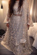 Luxe Lehenga set – zilver/grijs & goud, Kleding | Dames, Gelegenheidskleding, Maat 38/40 (M), Overige typen, Ophalen of Verzenden