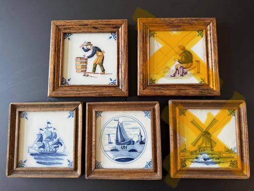 3 tegels in lijst Tichelaar Makkum, Antiek en Kunst, Antiek | Wandborden en Tegels, Verzenden