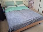 Houten bed met glazen hoofdbord en lampjes, Ophalen, Bruin, Tweepersoons, 200 cm