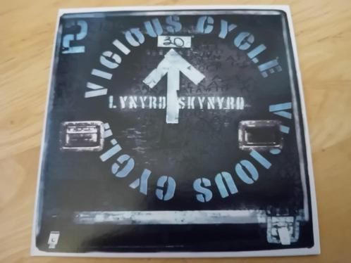 CD Lynyrd Skynyrd - Vicious Cycle + 1 extra track, Cd's en Dvd's, Cd's | Rock, Verzenden