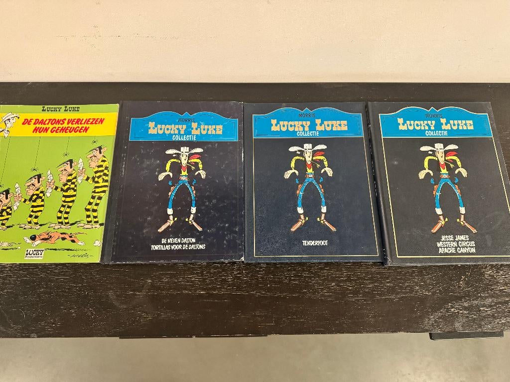 Lucky Luke 4xset HC-SC, Boeken, Meerdere stripboeken, Ophalen of Verzenden, Gelezen