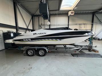 Larson Senza 206 260PK incl. trailer - Sportieve speedboot! beschikbaar voor biedingen
