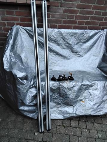 Dakdragers - Universeel beschikbaar voor biedingen