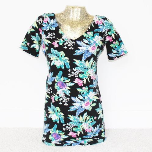 Mooie Bloemen Top 501 (S) - 501 € 15,-, Kleding | Dames, Tops, Zo goed als nieuw, Maat 36 (S), Overige kleuren, Korte mouw, Ophalen of Verzenden