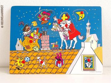 Nostalgische knopjespuzzel: Sinterklaas & Zwarte Piet op dak beschikbaar voor biedingen