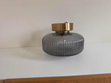 Glazen plafondlamp met Gouden Voet beschikbaar voor biedingen