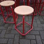 22 x vintage school atelier werkplaats partij krukken, Ophalen, Gebruikt, Hout