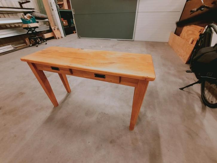 Grenen sidetable met 2 laadjes, Huis en Inrichting, Tafels | Sidetables, Gebruikt, 25 tot 50 cm, 100 tot 150 cm, Rechthoekig, Grenenhout