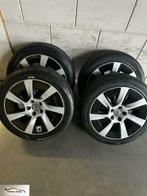 Volvo V60 velgen met Banden origineel set 235/45/17, Auto-onderdelen, Banden en Velgen, Ophalen, Gebruikt, 17 inch, 235 mm