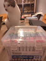 Twin Tip Alcohol Ink Marker Case (Includes 108 Colours), Hobby en Vrije tijd, Tekenen, Ophalen of Verzenden, Nieuw, Potlood of Stift