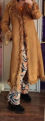 Warm gevoerde Afghaanse hippie jas suedine en fake fur, Kleding | Dames, Jassen | Winter, Ophalen of Verzenden, Gedragen, Maat 42/44 (L)