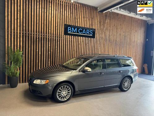 Volvo V70 2.0 Kinetic [bj 2009] Airco|Trkhaak|Leer, Auto's, Volvo, Bedrijf, Te koop, V70, ABS, Airbags, Airconditioning, Boordcomputer