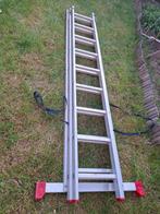 Uitschuifbare ladder – 3-delig (tot 7,5 meter, Doe-het-zelf en Verbouw, Ladders en Trappen, Ophalen of Verzenden, Zo goed als nieuw