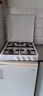gasfornuis, Witgoed en Apparatuur, Fornuizen, Ophalen, Gebruikt, 4 kookzones, Gas