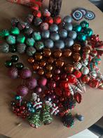 Assorti kerstballen bijzondere groen, rood en goud, Diversen, Kerst, Ophalen, Zo goed als nieuw