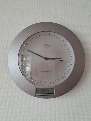 Junghans radio controlled uurwerk beschikbaar voor biedingen