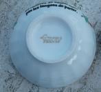 Limoges Vive La France 4 Kommen met Franse Tekst / Spreuk, Huis en Inrichting, Keuken | Servies, Nieuw, Ophalen of Verzenden, Bord(en)