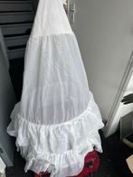 Roomwitte bruidsjurk - Perfect voor Bruiloft!, Ophalen of Verzenden, Zo goed als nieuw, Wit, Accessoires