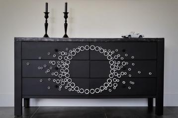Upcycled Dressoir beschikbaar voor biedingen