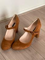 Dames pumps 41, suede (Alberto Zago Milano), Ophalen of Verzenden, Zo goed als nieuw