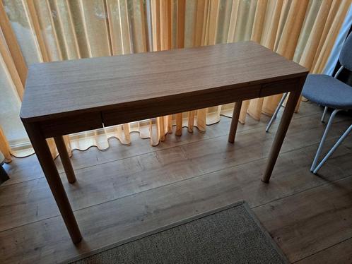 Tonstad ikea side table, Huis en Inrichting, Tafels | Sidetables, Nieuw, 25 tot 50 cm, 100 tot 150 cm, Rechthoekig, Overige houtsoorten