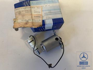 NOS oliedruksensor voor Mercedes-Benz R107 W126 R129 M116 M1 beschikbaar voor biedingen