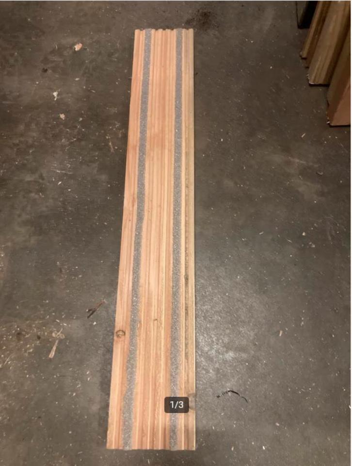 Restpartij Douglas antislipdelen 40mm met slijtlaag, Tuin en Terras, Palen, Balken en Planken, Nieuw, Planken, 180 tot 250 cm