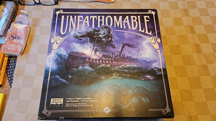 bordspel strategiespel Unfathomable nieuw, Hobby en Vrije tijd, Gezelschapsspellen | Bordspellen, Nieuw, Een of twee spelers, Drie of vier spelers