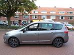 Renault Grand Scénic 1.2 TCe Bose 7p. 7 PERSOONS VAN A TOT, Auto's, Renault, Voorwielaandrijving, Euro 5, 4 cilinders, 132 pk