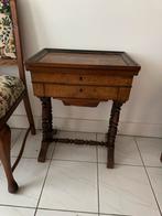 Antiek engels naaikastje, Antiek en Kunst, Antiek | Meubels | Tafels, Ophalen