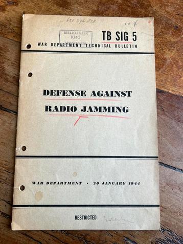 WO2 Amerikaans voorschrift defense radio jamming zender 1944 beschikbaar voor biedingen