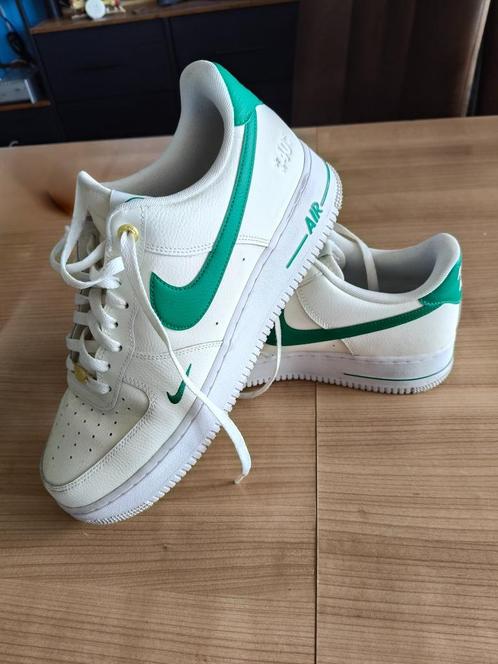 Nike's 40 jaar editie, Kleding | Heren, Schoenen, Zo goed als nieuw, Sneakers of Gympen, Wit, Ophalen