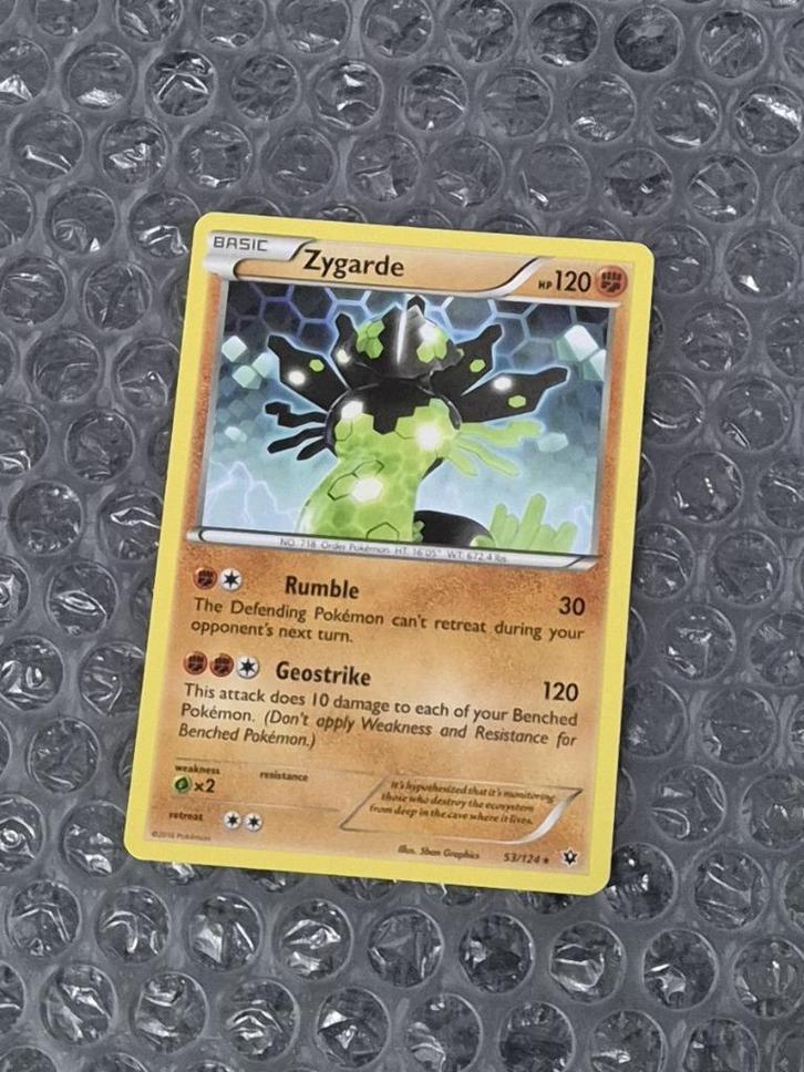 Non Holo Rare Zygarde 53/124 XY Fates Collide, Hobby en Vrije tijd, Verzamelkaartspellen | Pokémon, Gebruikt, Losse kaart, Ophalen of Verzenden