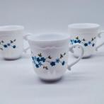 Set van 3 prachtige Arcopal kopjes, Ophalen of Verzenden, Overige stijlen, Kop(pen) en/of Schotel(s), Glas