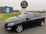 Volvo V60 2013 * 2.4 D6 AWD Plug-In Hybrid Summum * 195.000, Auto's, Automaat, Zwart, Vierwielaandrijving, 11 kWh