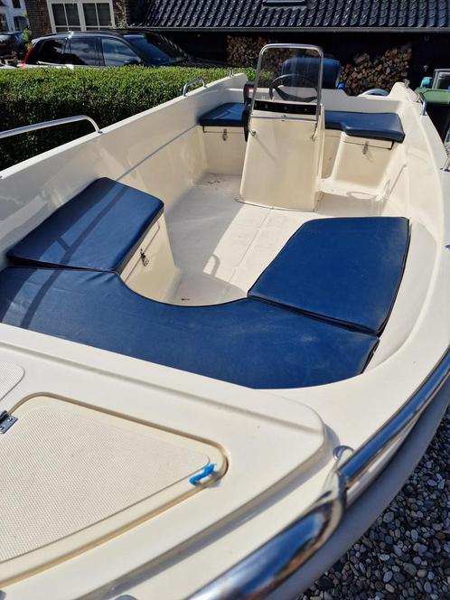 Sloep / consoleboot zeer ruim perfecte staat, Watersport en Boten, Sloepen, Zo goed als nieuw, Tot 10 pk, 3 tot 6 meter, Buitenboordmotor