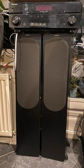 Jamo Zuilspeakers + radio beschikbaar voor biedingen