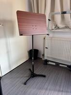 Muziekstandaard / statief houten plateau, Muziek en Instrumenten, Standaards, Verzenden, Zo goed als nieuw, Muziekstandaard