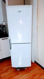Te koop een goede koelkast Hoogte, Ophalen, Gebruikt, 200 liter of meer, Met aparte vriezer