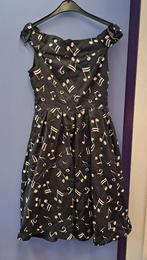 Zwart Lindy Bop jurkje met muzieknotenprint maat S-M 48997, Maat 38/40 (M), Lindy Bop, ., Zwart