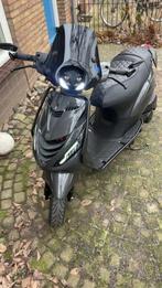 Scooter zip 2022, Ophalen, Zo goed als nieuw, Benzine, Zip