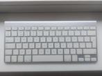 Apple Wireless Keyboard model A1314 – QWERTY, Gebruikt, Ophalen of Verzenden, Draadloos, Qwerty
